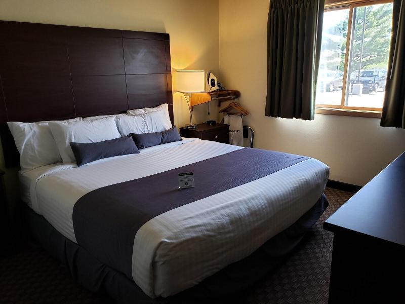 Cobblestone Inn & Suites - Merrill Kültér fotó